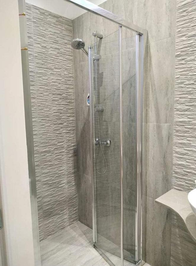 Bayview Apartman Pembroke Kültér fotó